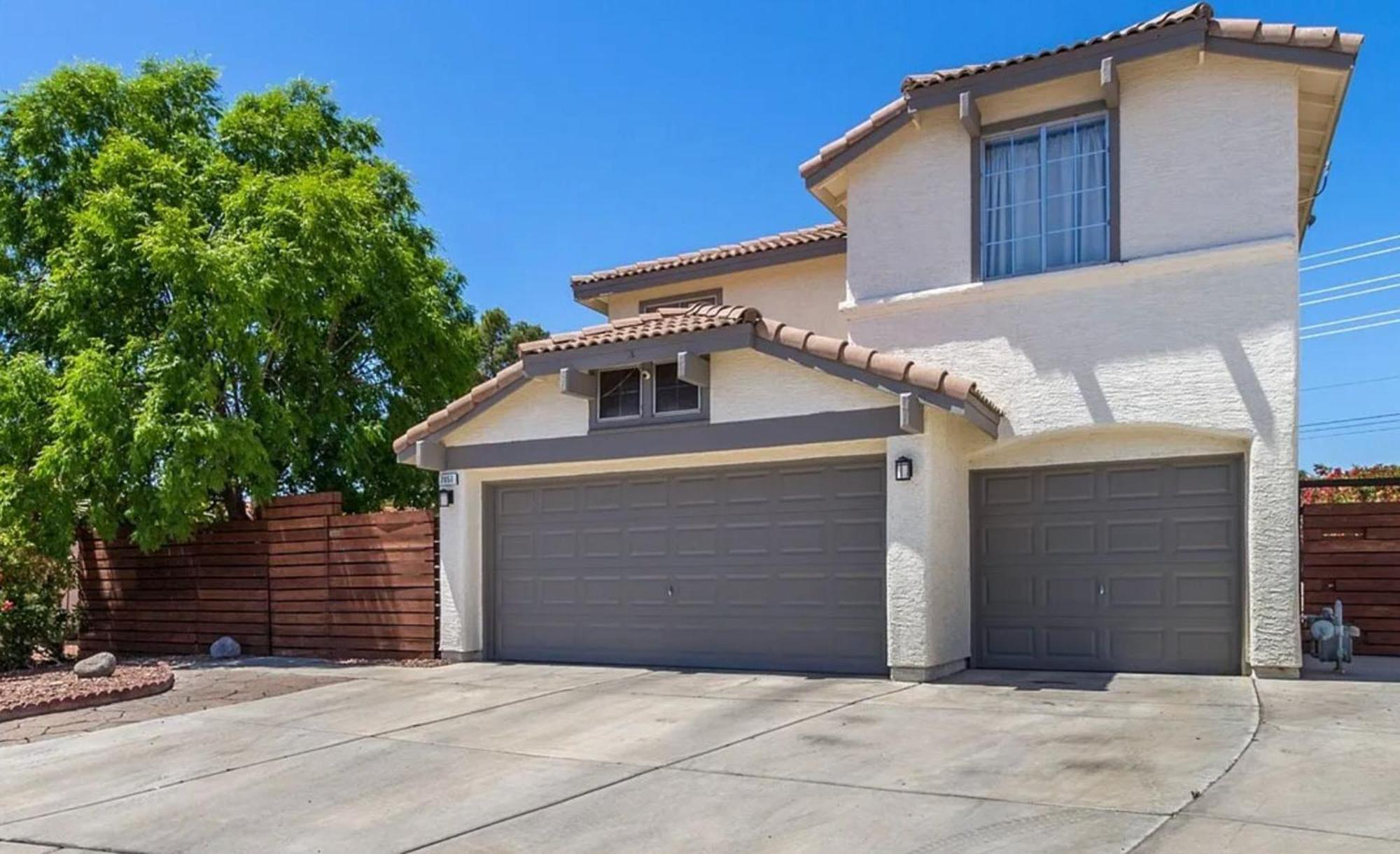 Comfy Expansive Home - Near The Strip - Heated Pool Las Vegas Eksteriør billede